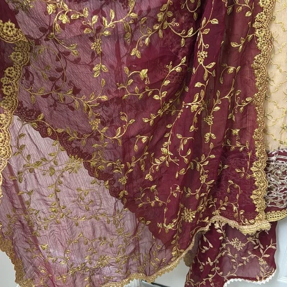 New Pakistani Indian Ethnic wedding EiD party shalwar kameez maroon & gold #589 - Picture 6 of 10